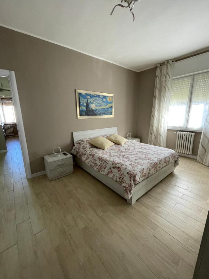 Ferienwohnung Casa Iris Rozzano Exterior foto